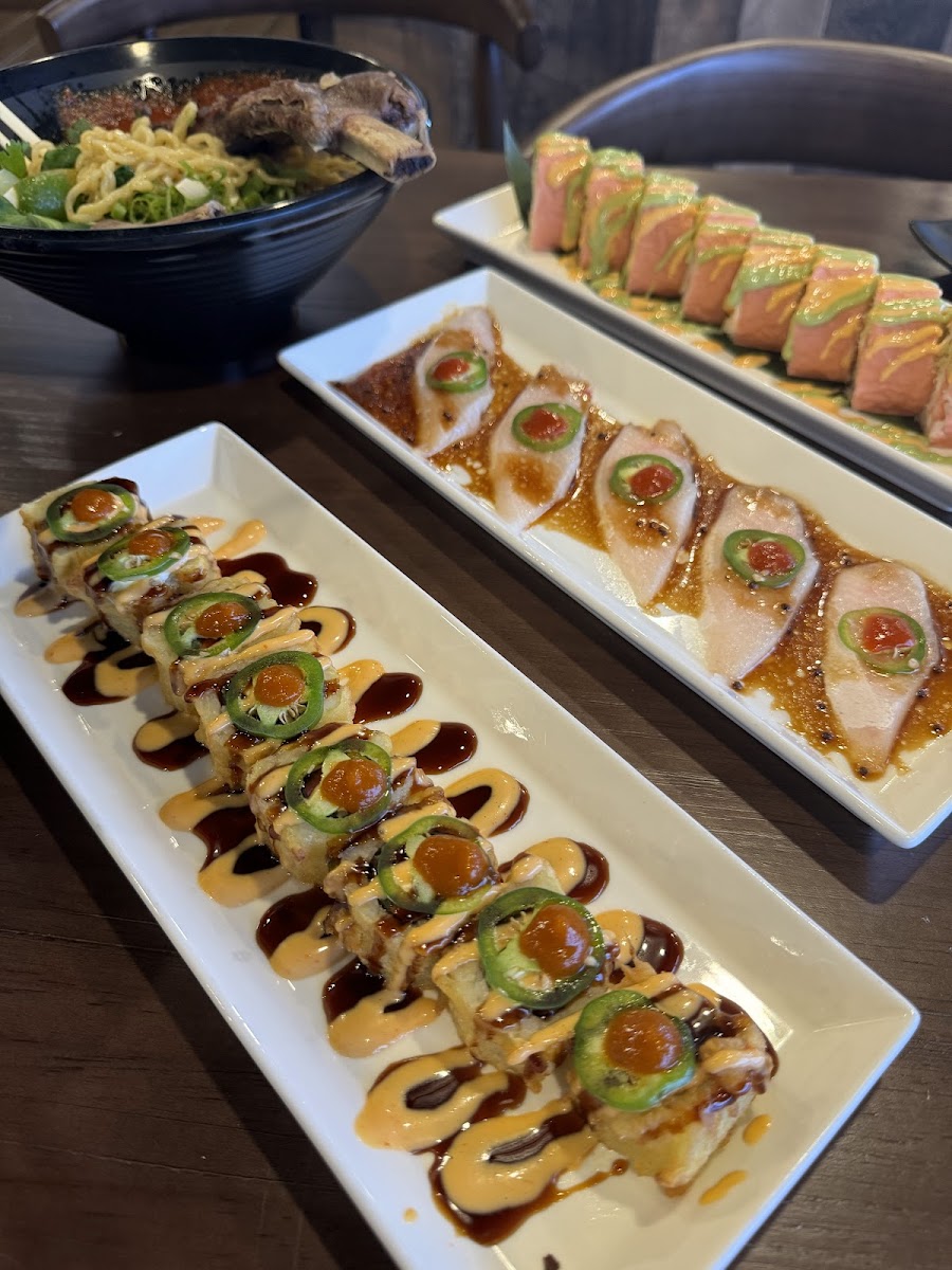 Bloomy Kitchen Photos 2